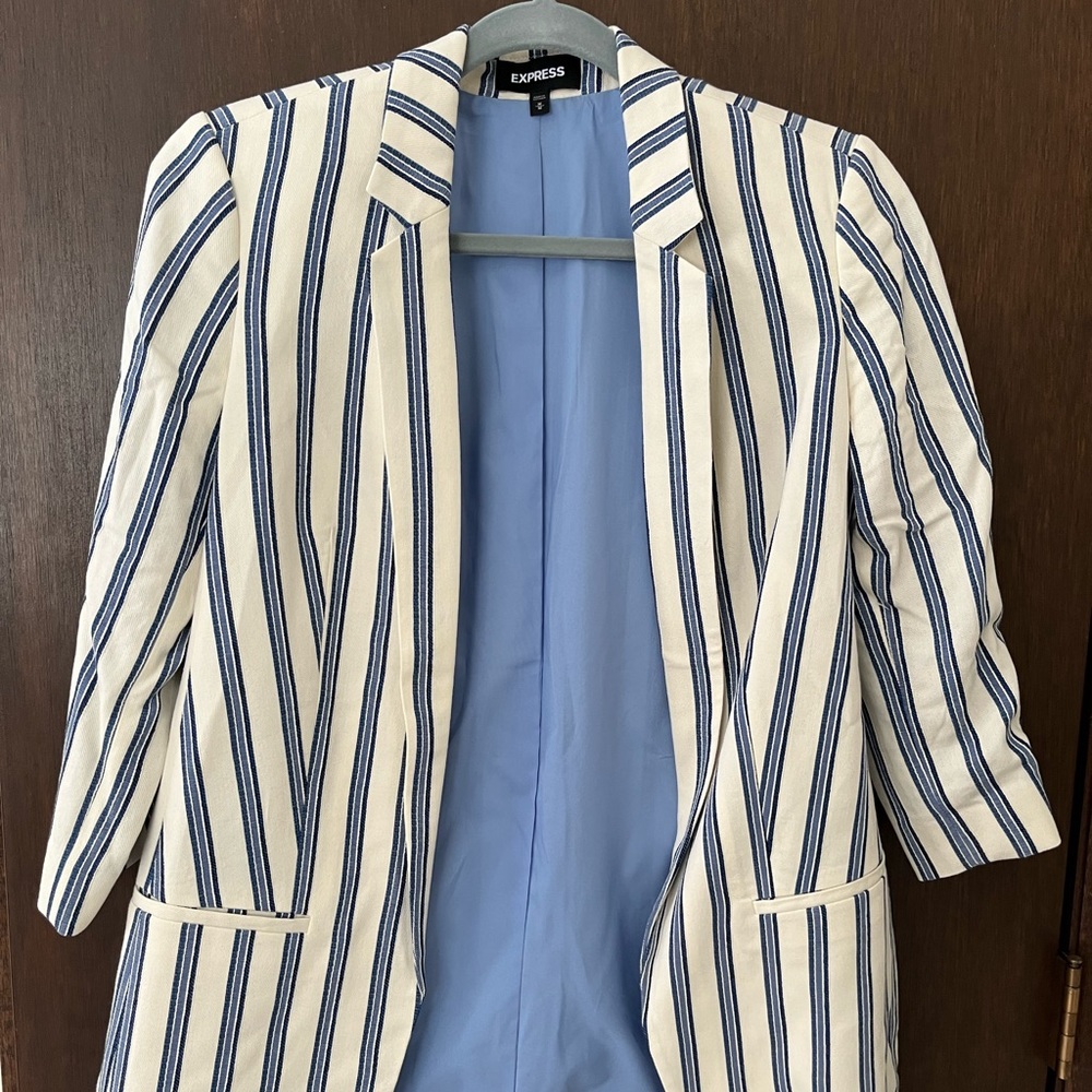 Express blazer medium